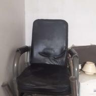 فروش 6 عدد صندلی اداری یکدست،مخصوص املاک و مغازه و....