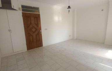 اپارتمان61متری/2خوابه/پارکینگدار/طبقه دوم/خ خوشیاران