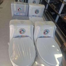 توالت فرنگی های گاتریا