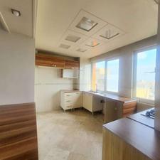 88 متر فول 8 ساله جنت آباد جنوبی کاشانی لاله