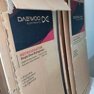 کارتن یخچال دوقلوی دوو