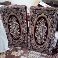 پشتی نو کنار بوده