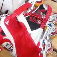 کفش اسکیت.کلاه.زانو بند.دستکش.آرنج بند