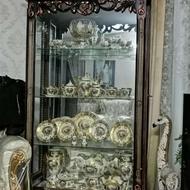 ویترین شیشه ای هالوژندار