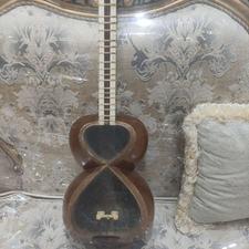 ساز تار مقدم