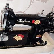 چرخ خیاطی رز نشان