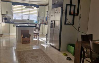 شهرک لاله 170 متر3خواب،تک واحدی