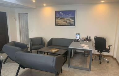 70 متر / موقعیت اداری / برج / شیک و ارزنده