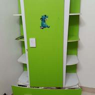 تختخواب با تشک و کمد