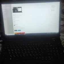 لپ تاپ لنوو رنگ مشکی