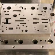 خدمات قالبسازی پروگرسیو و تزریق پلاستیک