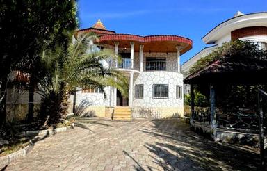 320 متر ویلاباغ نقلی شهرکی لتینگان