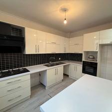 اجاره آپارتمان 95 متر در آجودانیه