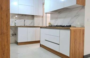 63 متر فول امکانات نور نقشه عالی عروس پسند