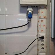 شاگرد برقکار دانشجو برق