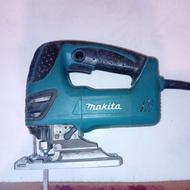 اره عمود بر چکشی ماکیتا