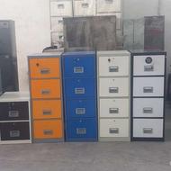 کمد فلزی لوازم اداری