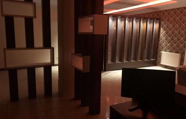 150 متر واقع در فلکه دوم صادقیه ( موقعیت اداری)