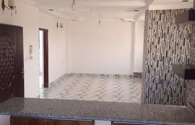 ساختمان یادشده طبقه سوم