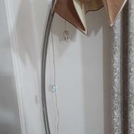 اباژور ایستاده