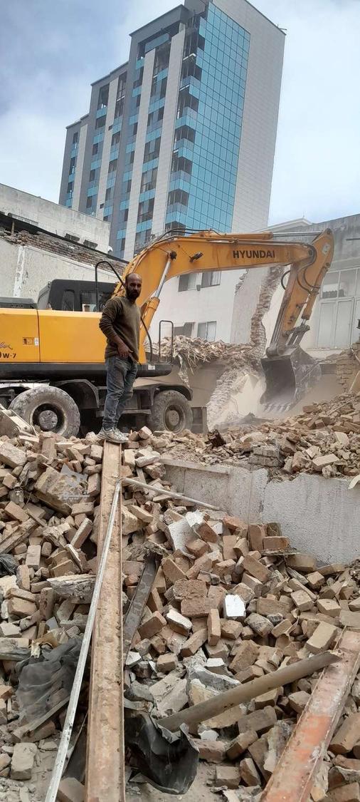 تخریب تخصصی ساختمان سقف دیوار پی راپله