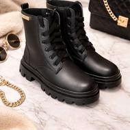 کفش مردانه، زنانه و بچه‌گانه با کیفیت و قیمت مناسب