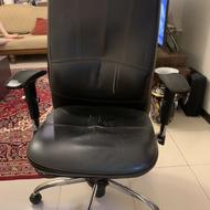 صندلی چرمی اداری