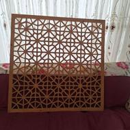 پنجره مشبک چوبی