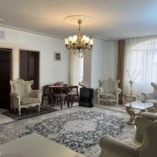 فردوس غرب 70متر 2خ سالن پرده خور کم واحد زیر قیمت تخلیه