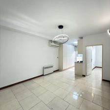 50متر رهنی*آسانسور*پکیج کولرگازی*فول دیزاین