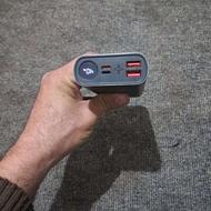 یک عدد پاوربانک