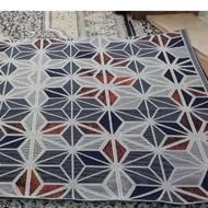 گلیم طرح دار