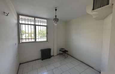 98 متری واقع درتقاطع بزرگراه امام علی و سردارسلیمانی خ کرمان