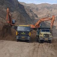 نیاز به راننده بیل