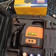 تراز لیزری پی ام سالم سالم