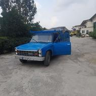 راننده نیسان با ماشین هستم