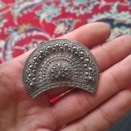 دوعدد تیکه نقره خالص باقدمت حدودا 200سال