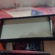 میز التحریر به همراه صندلی و باکس جک دار