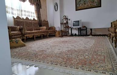 75 متری واقع در بهارستان جاده شیراز