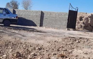 550 متر زمین 70 متر خانه سند منگوله دار برای دامداری عالی