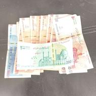 پول نقد چک پول و اسکناس