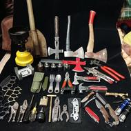 لوازم کوهنوردی چاقو تبر انبردست چندکاره جیپ امریکا