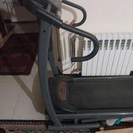 تردمیل تن ارا و میل آهن و صفه و دمبل ومیزهارتل
