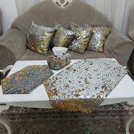 4 عدد کوسن جادویی آستردوزی و رومیزی و جادستمال کاغذی