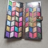 سایه56 رنگ‌کیفی مارک رمانتیک کالر