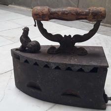 اتو زغالی آنتیک