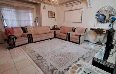 رهن تکواحدی 70متری/طبقه2/ابتداگلستان روبرو استخر