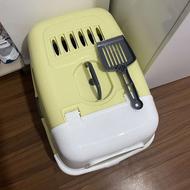 ظرف خاک گربه