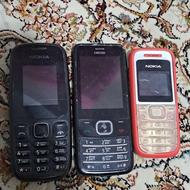 گوشی نوکیا ساده قدیمی