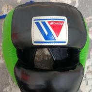 کلاه بوکس و کیک بوکسینگ